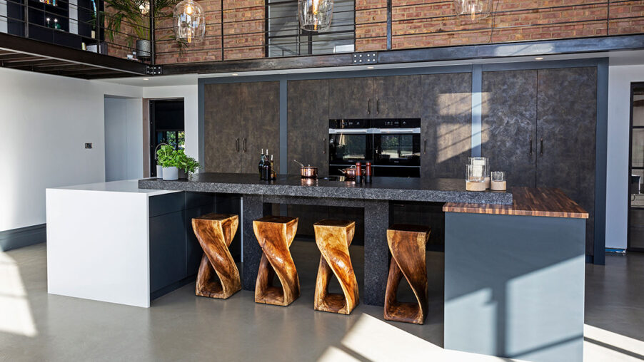 A Spectacular Loft-style Kitchen In Bexleyheath